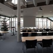Großer  Sitzungssaal leer